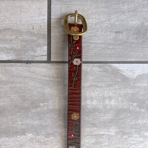 DOEN leather belt size small hand painted with flowers brown
